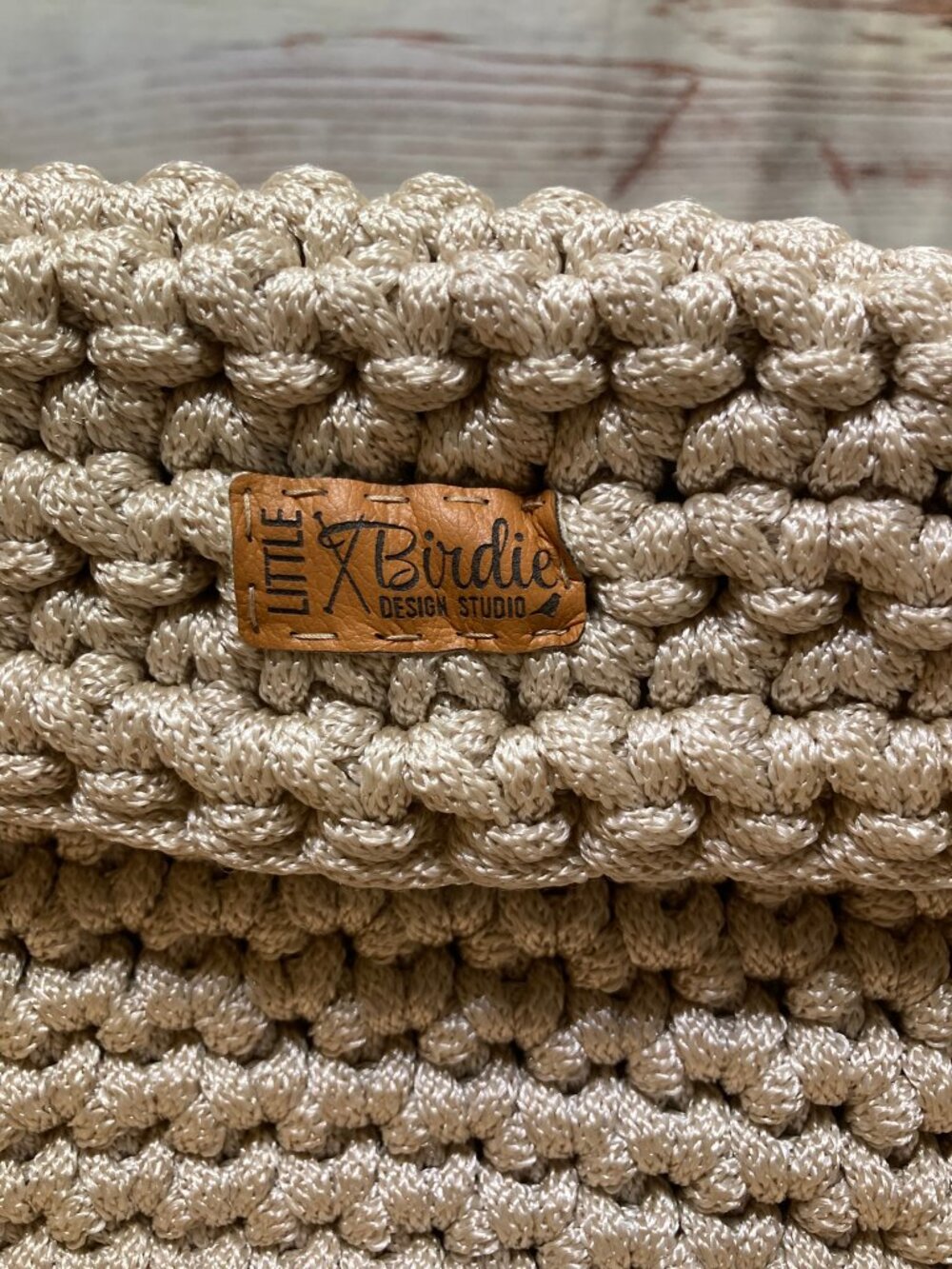Little Birdie Design Studio Crochet Foldover Wristlet Clutch Beige - Picture 3 of 7
